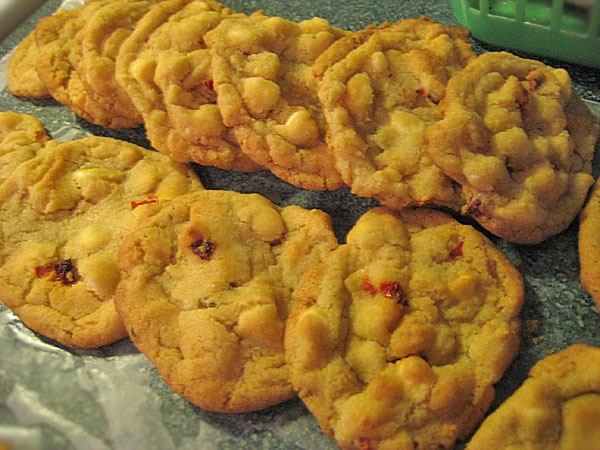 habanero-white-chocolate-chip-cookies