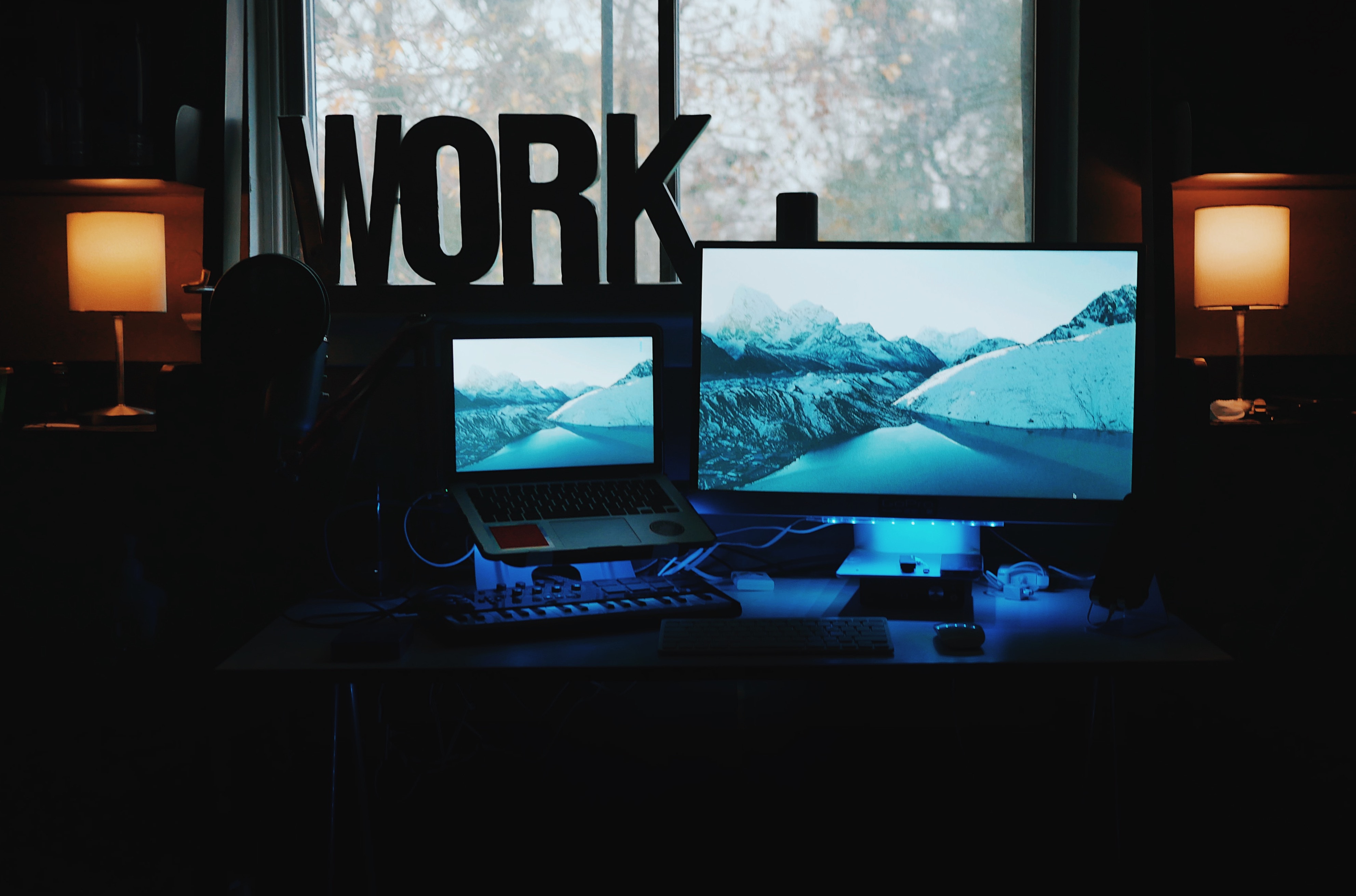 scott-roberts-portfolio-computer-monitors-page