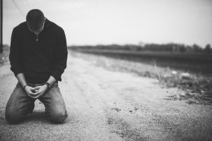 praying-man-b-w