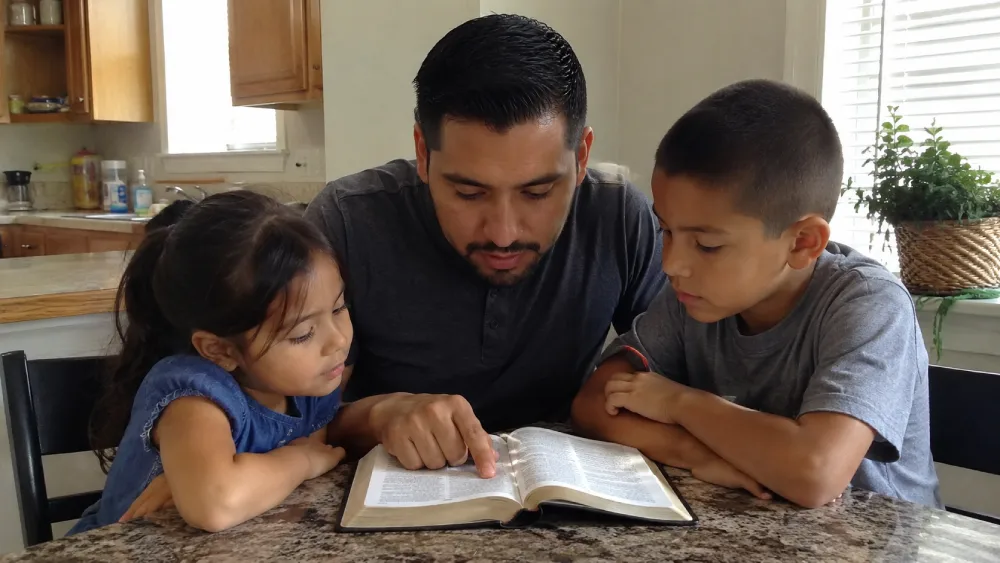 how-fathers-can-raise-young-children-to-follow-jesus-2